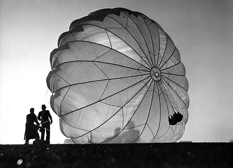Margaret Bourke-White Dummy And Chute Landing, Irving Air Chute Company, Buffalo, 1937