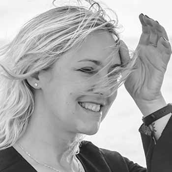 Сила світла та мова кольору