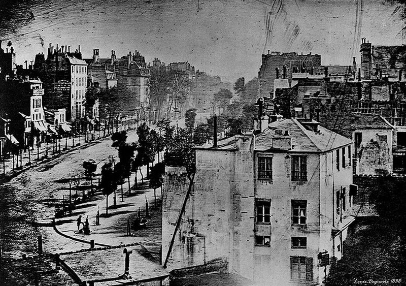 первая фотография человека
