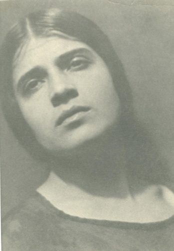 Edward Weston. Portrait of Tina Modotti